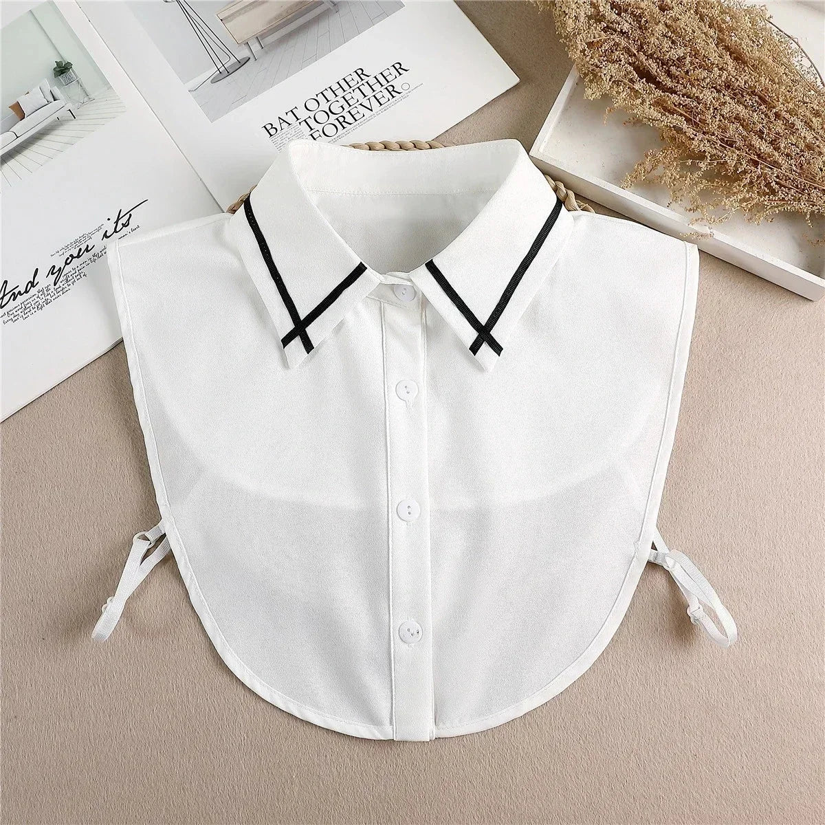 Fashion 2025 Front Tie White Fake Collar for Women Stand Detachable Collar Fake Girls Vintage Lace Ladies False Blouse Collar